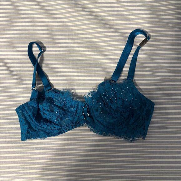 Victoria's Secret Other - Victoria’s Secret lace bra